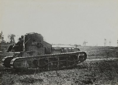 イギリスのウィペットタンク、1918年 作： English Photographer